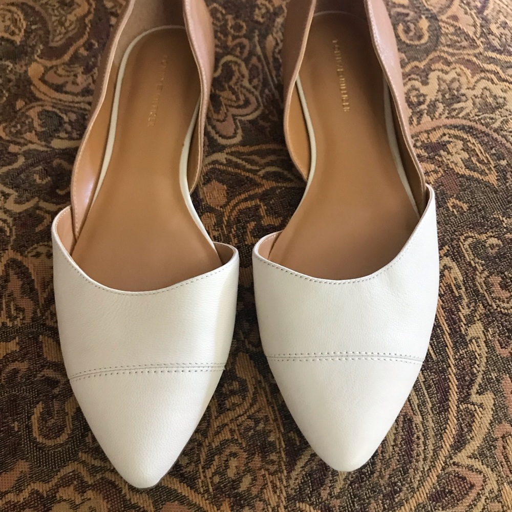 Tommy Hilfiger women’s point toe flats 8.5